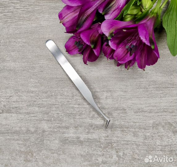 Пинцет для наращивания ресниц