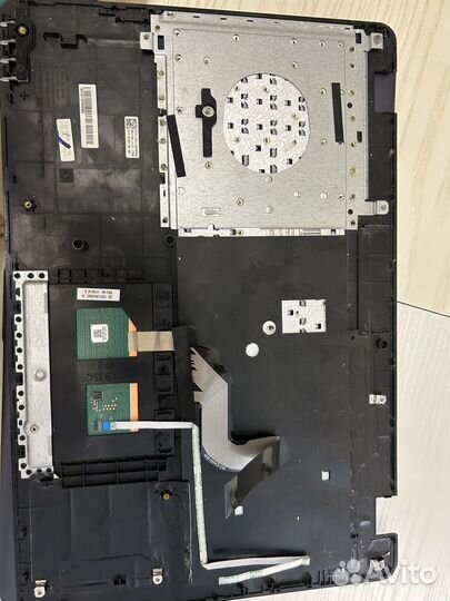 Клавиатура с передней панелью Asus