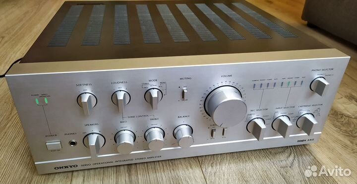 Усилитель Onkyo Integra A-810