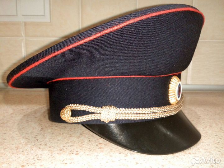 Фуражка полицейская новая