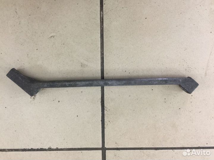 Кронштейн генератора кпп Renault Megane II K4MD812