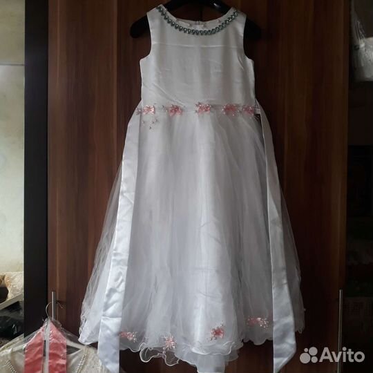 Платья для девочек