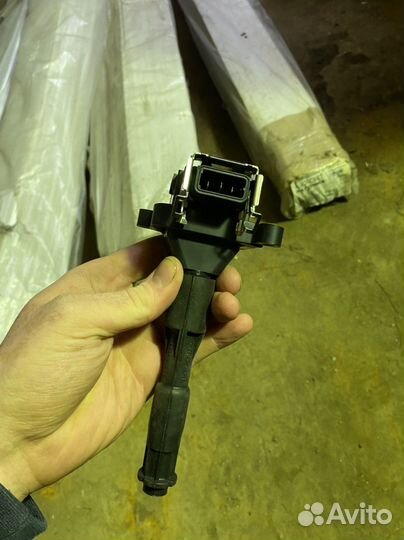 Катушка новая bosch 0221504004