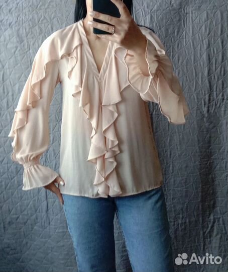 Блузка рубашка Zara с рюшами 40-42