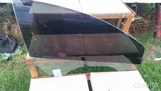 Стекло правое переднее Фольксваген Пассст CC