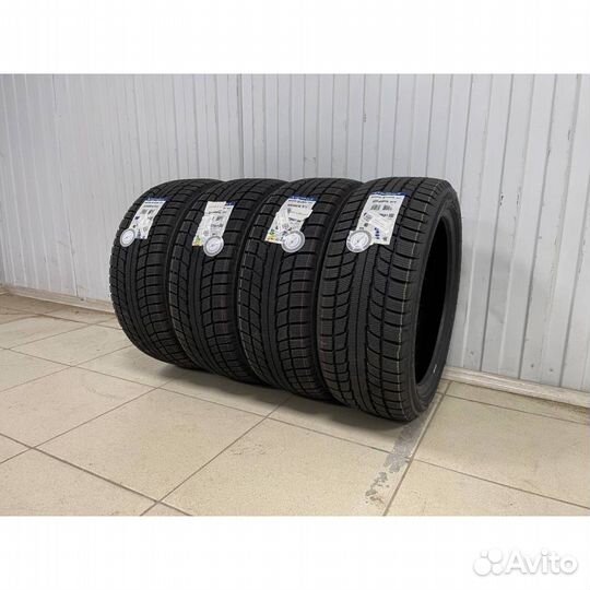 Triangle TR777 215/60 R17