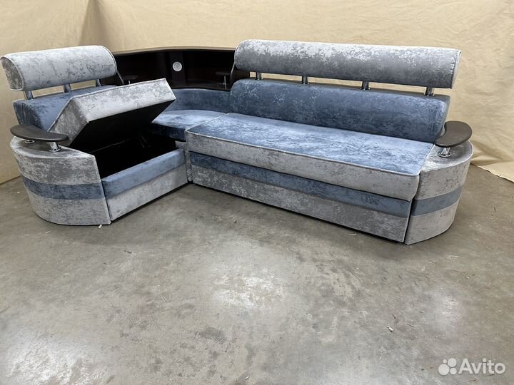 Угловой диван