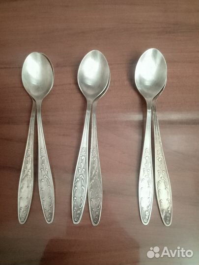 Столовые вилки, ложки, ножи, из мельхиора СССР