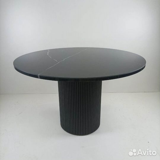 Стол обеденный круглый