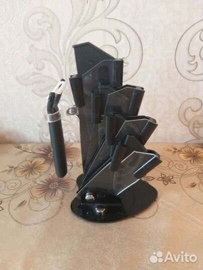 Подставка для кухонных ножей