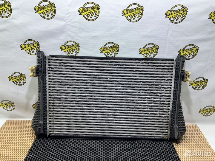 Интеркулер Audi A3 8V Golf