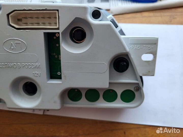 Приборная панель Нива 4x4 (21214)