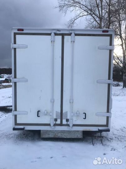 Грузовой фургон