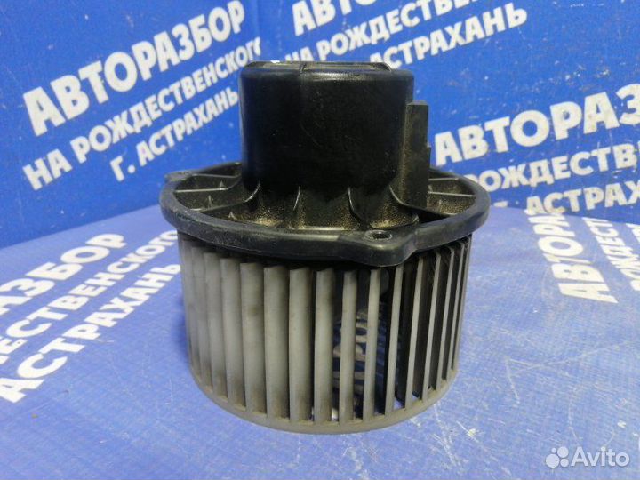 Моторчик печки Hyundai Elantra Xd седан 2007