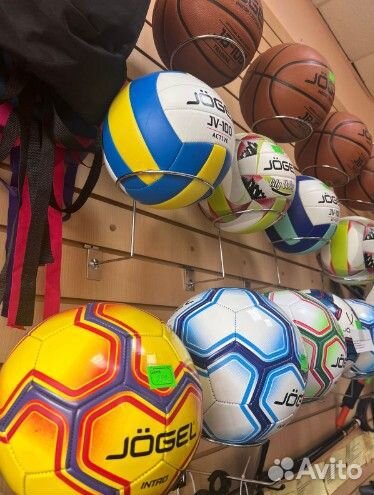 Мячи футбольные, баскетбольные, волейбольные