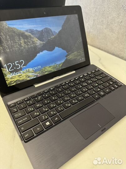 Ноутбук планшет Asus