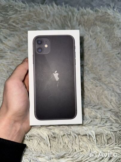 iPhone 11, 64 ГБ