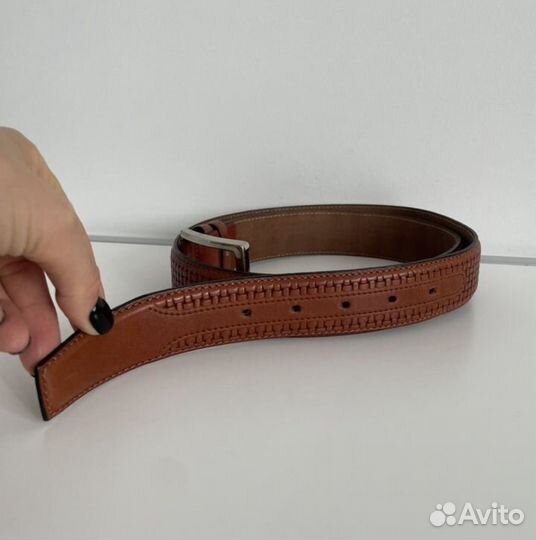 Мужской кожаный ремень коричневый