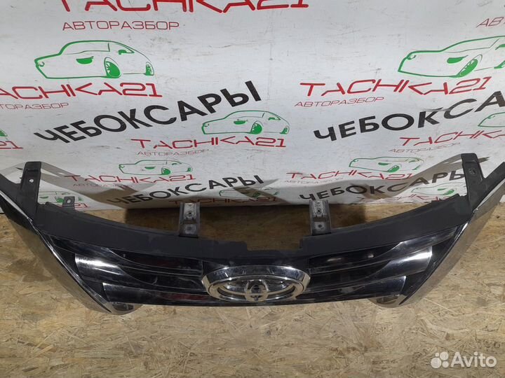 Решетка радиатора Toyota Fortuner 2 (2015-2020)