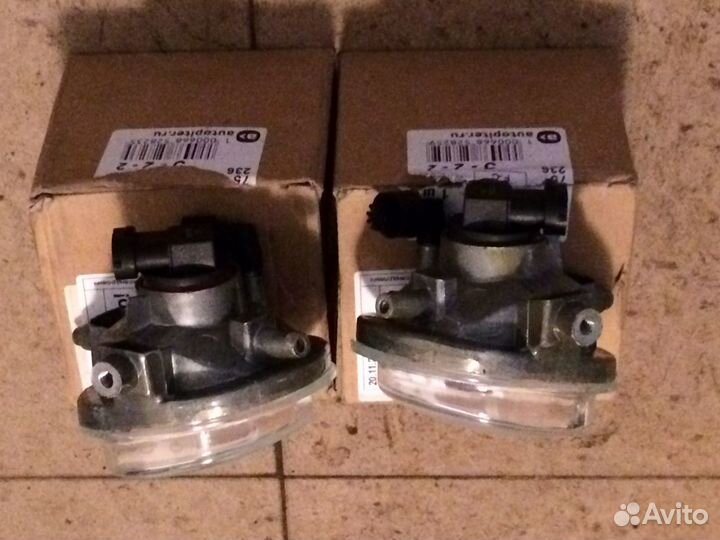 Фара противотуманная Mazda 3 BK sport до рестайлин