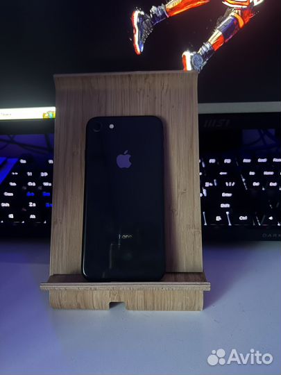 iPhone 8, 256 ГБ