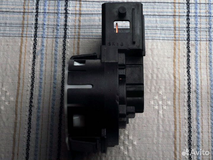 Контактная группа замка зажигания mazda 3, mazda 5