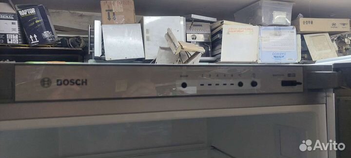 Bosch серебристый, есть ещё