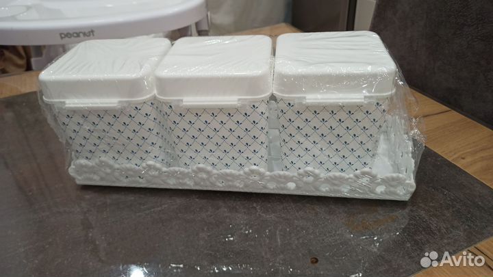 Набор контейнеров