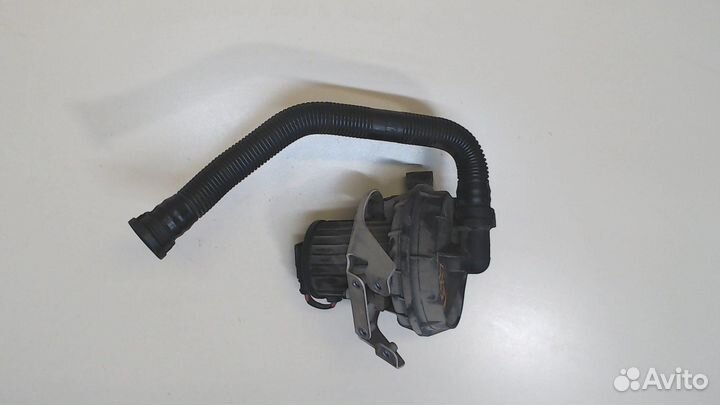 Нагнетатель воздуха Audi A8 (D3), 2004