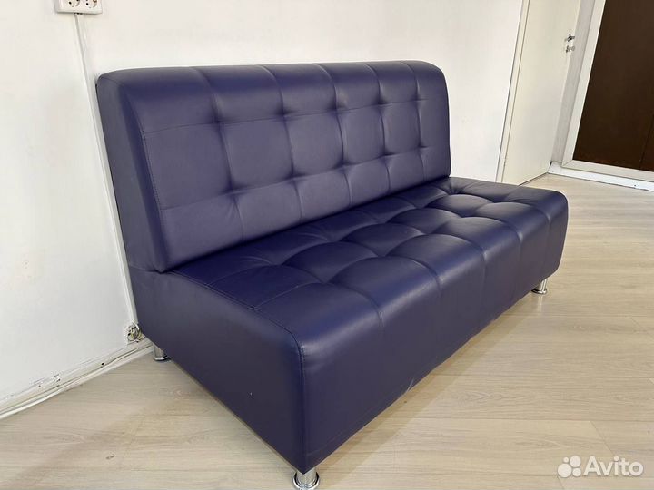 Кожаный диван бу