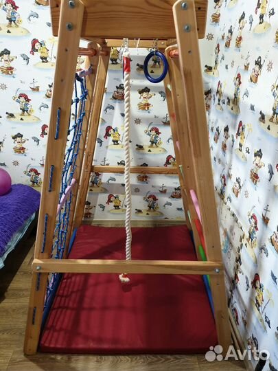 Детский спортивный уголок