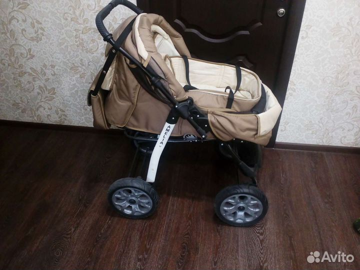 Детская коляска Amelia