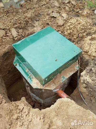 Септики Далос