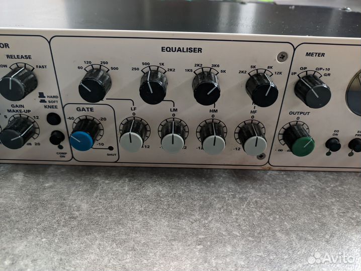 TL Audio 5051 ivory2 ламповый голосовой процессор