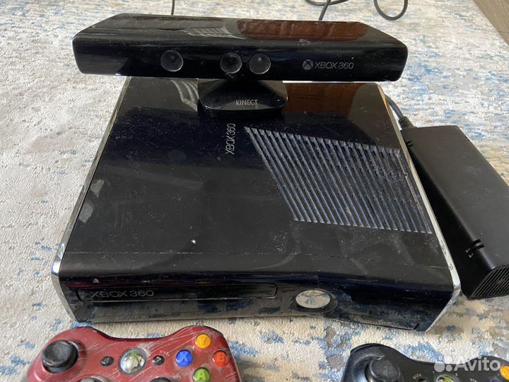 Xbox 360 с кинектом (прошитый)