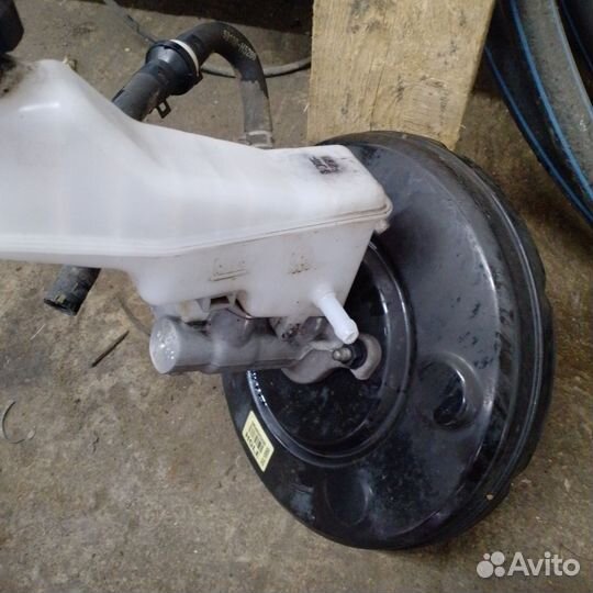 Вакуумный усилитель тормозов хундай солярис2