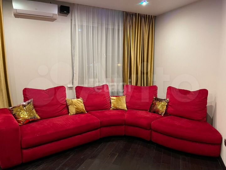 3-к. квартира, 117 м², 8/17 эт.