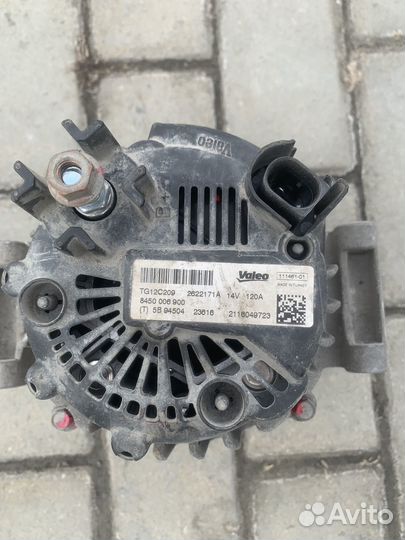 Генератор LADA Vesta, XRay 1.6, 1.8 120A Valeo