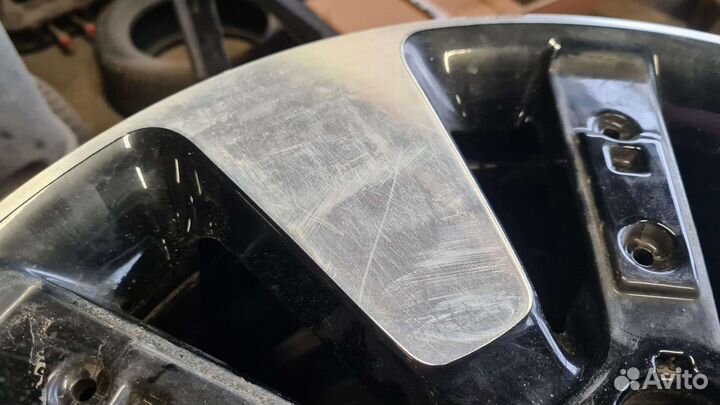 Диск колеса r18 Kia