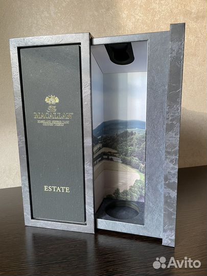 Коробки от элитного алкоголя