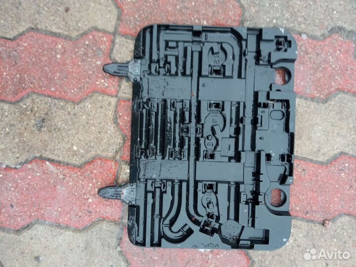 Toyota Land Cruiser Prado 120 карман инструмента