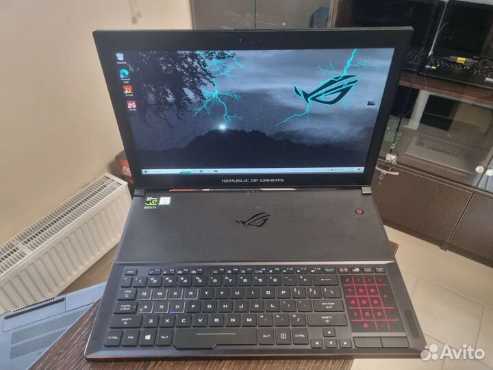 Asus ROG Zephyrus GX501VIK (GTX1080 8гб)