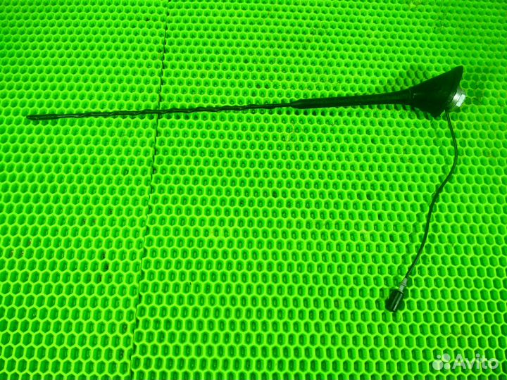 Антенна на крышу Skoda Fabia 1 2005