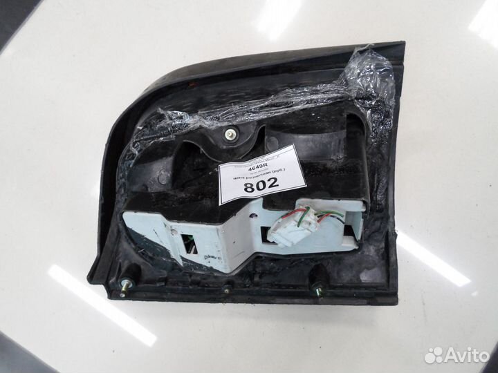 Стоп-сигнал Nissan March,R