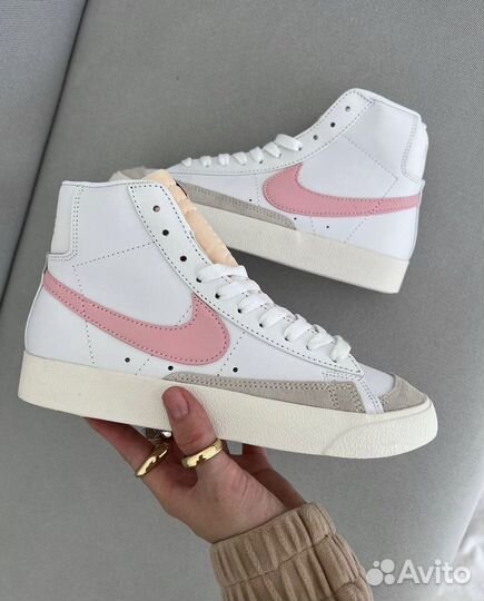 Кроссовки Nike Blazer mid 77