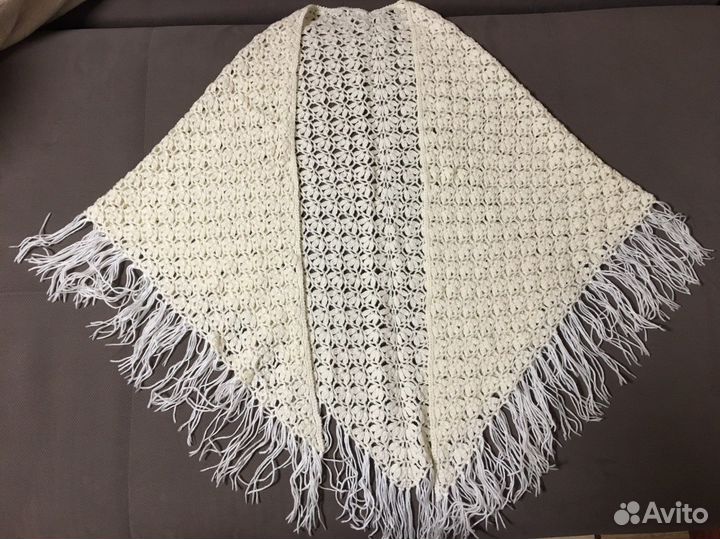 Шаль вязаная крючком