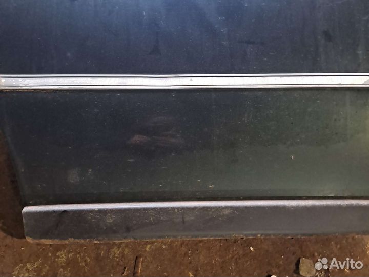 Дверь задняя правая Passat B5