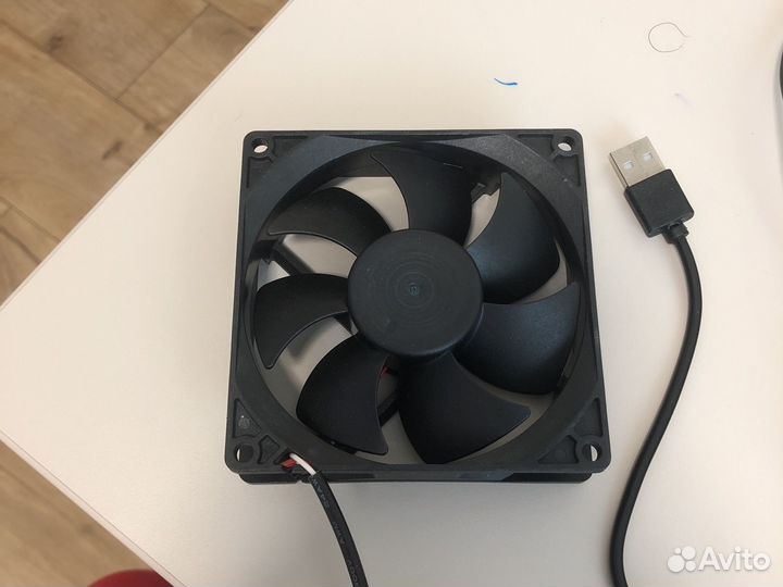Кулер с USB портом