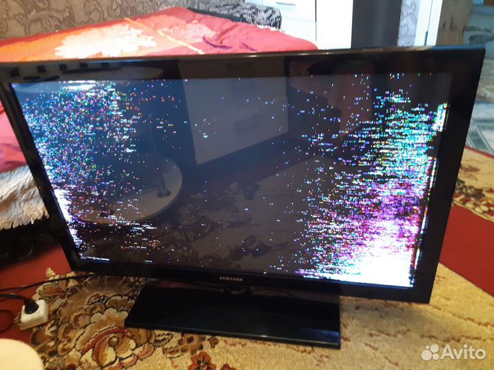 Монитор cамсунг 42