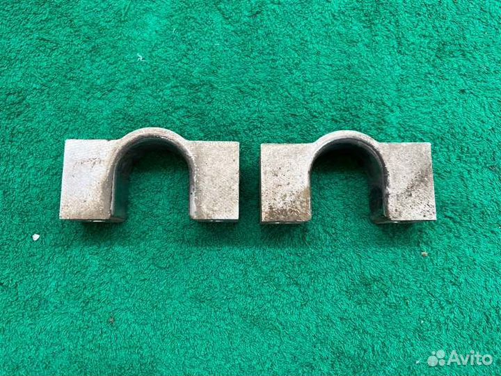 Кронштейн стабилизатора передний Lexus Gs 4